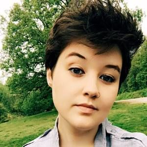 Meet your Posher, Lexi